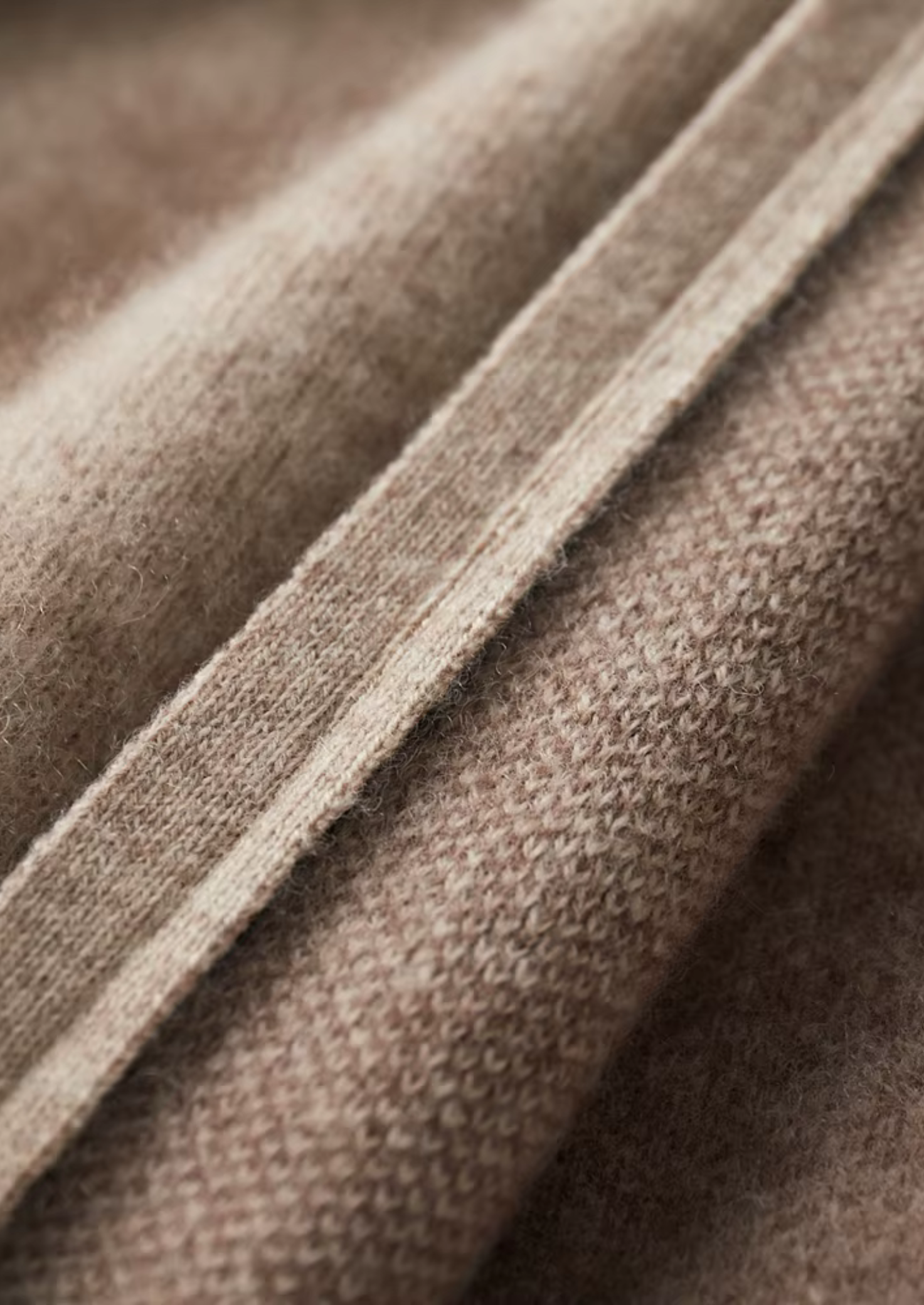 PREMIUM CASHMERE LEISURE SET